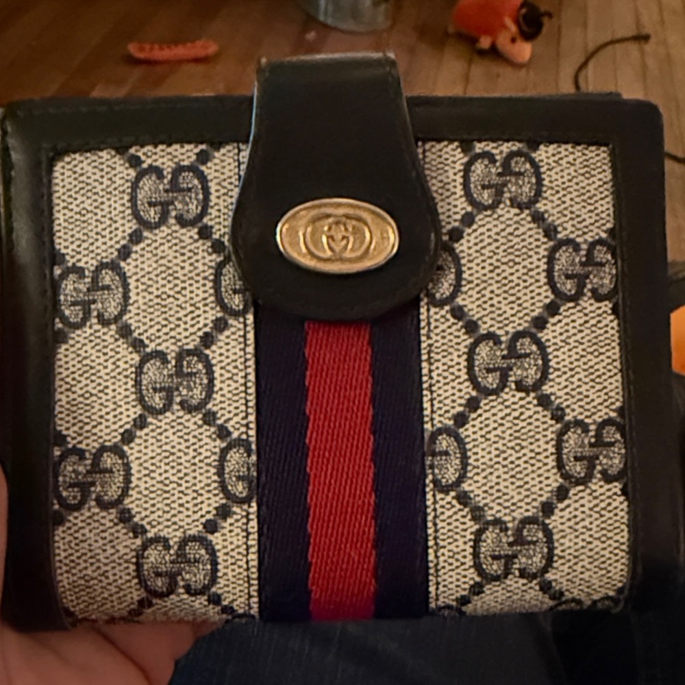 Gucci Black and Beige Wallet with Red and Blue Stripe